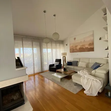Spacious And Modern With Big Terrasse * Zadar