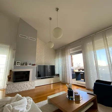 Spacious And Modern With Big Terrasse * Zadar