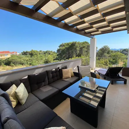 Spacious And Modern With Big Terrasse * Zadar